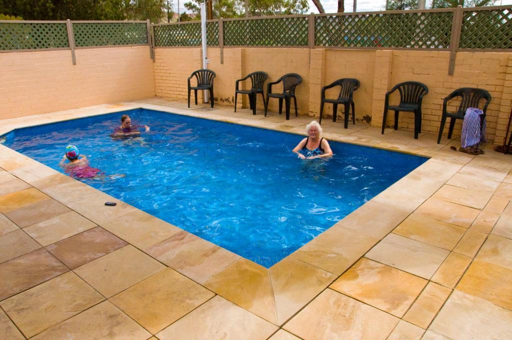 White Gum Motel Alice Springs Phòng bức ảnh